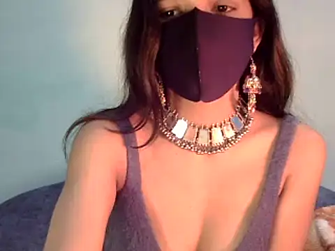 Cute Alaina online show from January 28, 2025, 3:25 am
