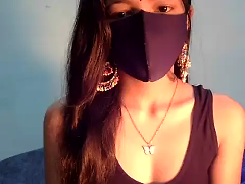 Cute Alaina online show from February 2, 2025, 10:39 pm