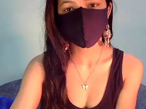 Cute Alaina online show from February 5, 2025, 1:26 am