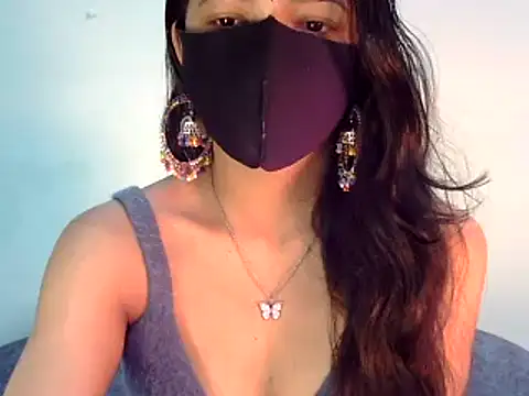 Cute Alaina online show from February 12, 2025, 2:14 am