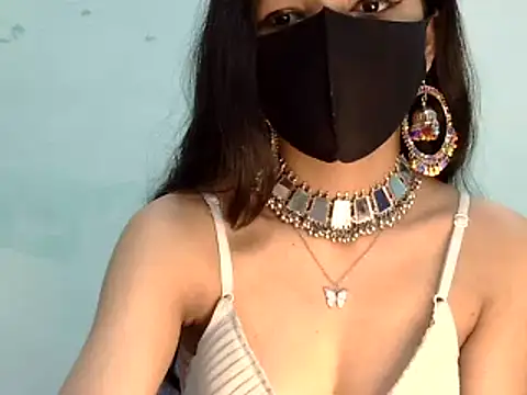 Cute Alaina online show from February 27, 2025, 12:54 am