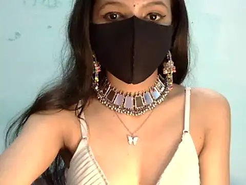 Cute Alaina online show from February 27, 2025, 7:01 am