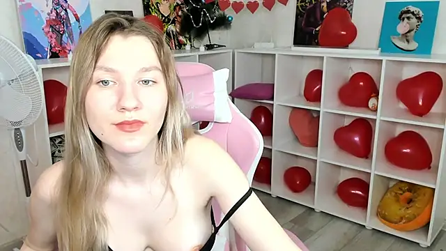 Mariel Brown online show from February 13, 2025, 11:17 am