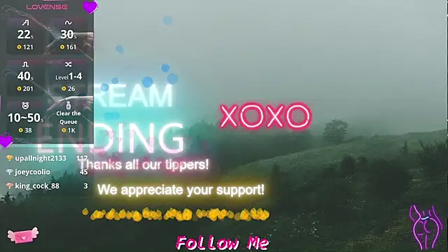 QueenYsuRey online show from October 23, 2025, 4:56 am