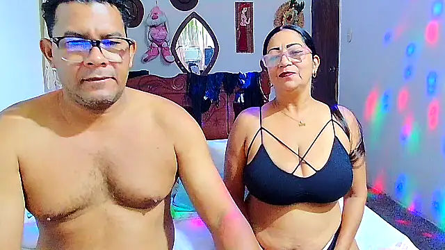 rosi pamela online show from September 28, 2025, 4:01 pm