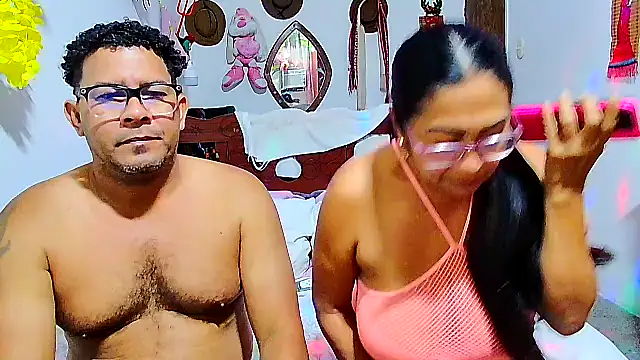 rosi pamela online show from December 4, 2025, 10:40 pm