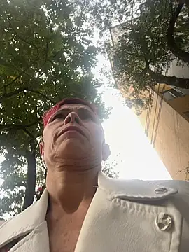 Snapshot of MireyaTorresGu chatting on February 8, 2025, 9:36 pm MireyaTorresGu online show from February 8, 2025, 9:36 pm