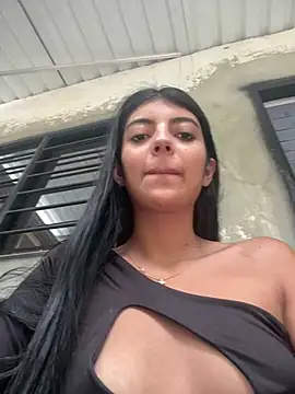 Baby Niels online show from March 7, 2025, 9:06 pm