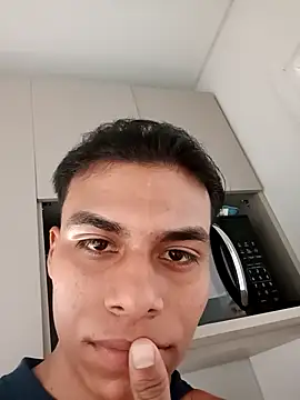 Santiago 2001 online show from October 27, 2025, 4:22 pm