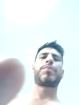 Snapshot of jhonyhot9292 chatting on September 30, 2025, 2:33 pm jhonyhot9292 online show from September 30, 2025, 2:33 pm