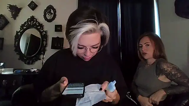 Snapshot of Alexandersonxo chatting on September 11, 2025, 6:35 am Alexandersonxo online show from September 11, 2025, 6:35 am