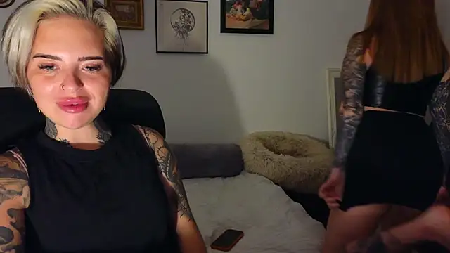 Alexandersonxo online show from June 22, 2026, 8:17 pm