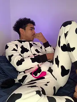 Ryan-hot online show from January 22, 2025, 5:59 pm