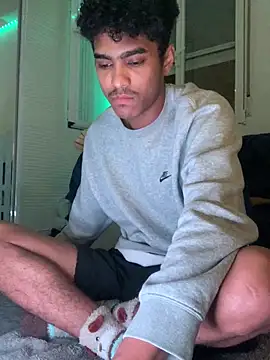 Ryan-hot online show from October 25, 2025, 10:37 pm