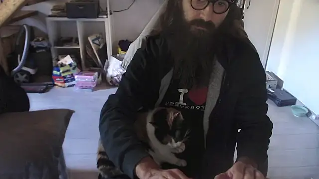 contemptumundi888 online show from October 18, 2025, 9:54 am