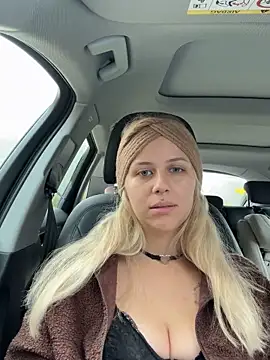 Snapshot of lunawolf21 chatting on October 14, 2025, 7:20 am lunawolf21 online show from October 14, 2025, 7:20 am