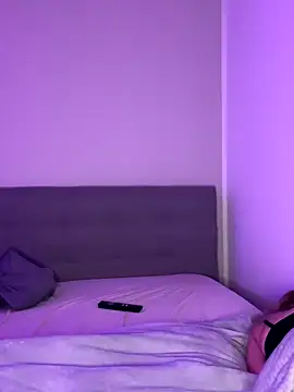 Snapshot of lunawolf21 chatting on November 15, 2025, 6:26 pm lunawolf21 online show from November 15, 2025, 6:26 pm