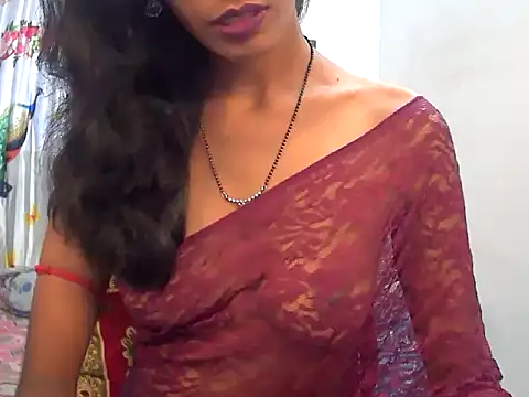 sexy janu25 online show from June 4, 2026, 5:57 am