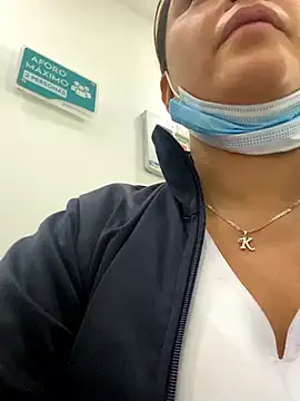 Keittly  online show from January 23, 2025, 3:22 pm