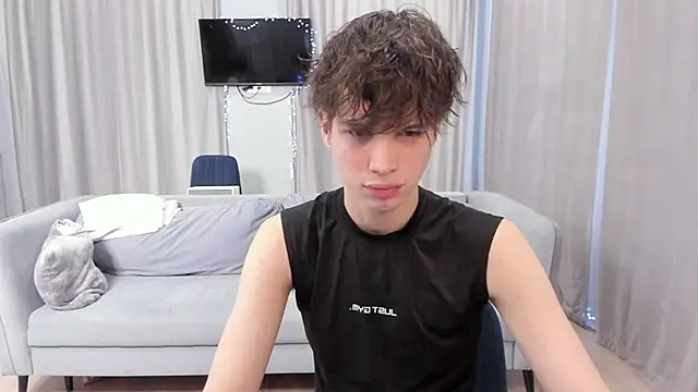 Snapshot of Im_Shine_Guy chatting on January 15, 2025, 9:45 am Im Shine Guy online show from January 15, 2025, 9:45 am