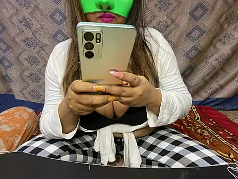 ankita-bonggirl online show from December 16, 2024, 11:12 am