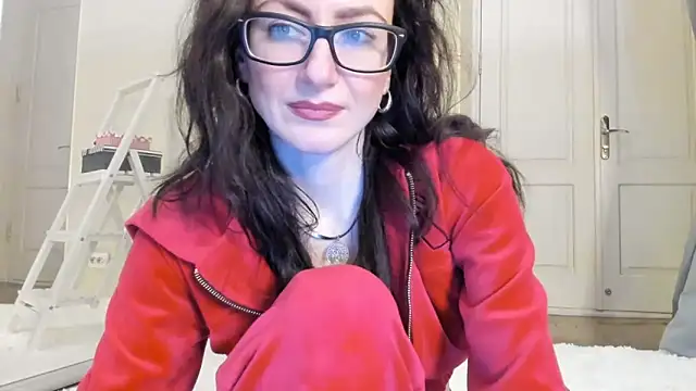 Baby Jewel online show from February 18, 2025, 3:54 pm