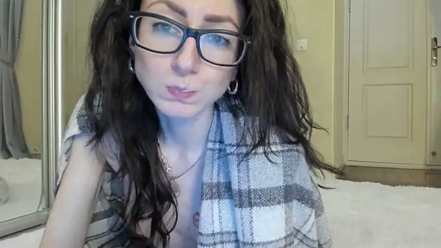 Baby Jewel online show from February 22, 2025, 2:19 pm