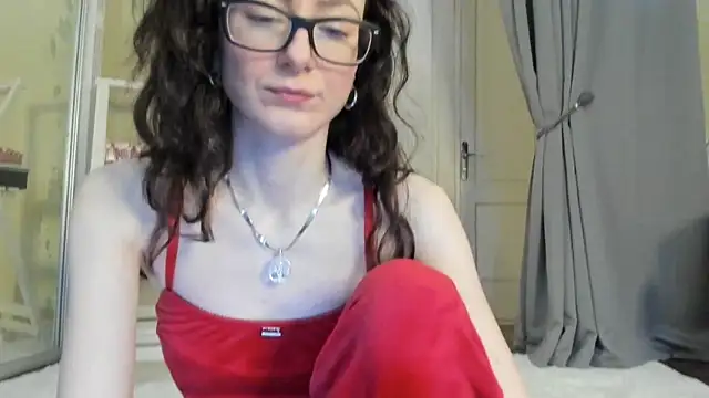 Baby Jewel online show from March 18, 2025, 11:08 am