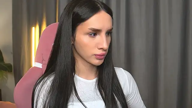 Kim Oberlin  online show from November 18, 2025, 11:14 am