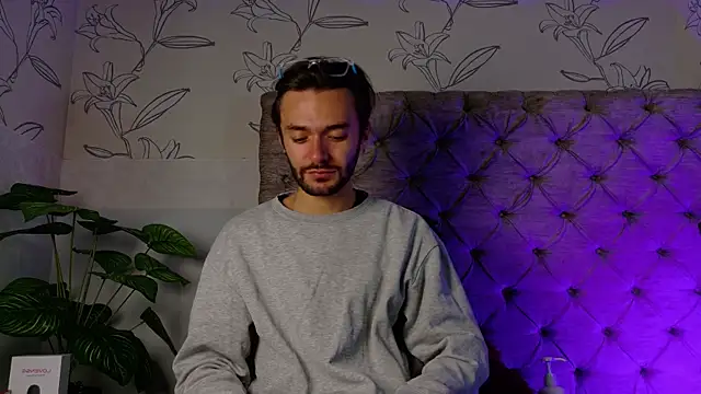 jakemagnus online show from September 16, 2025, 11:11 am