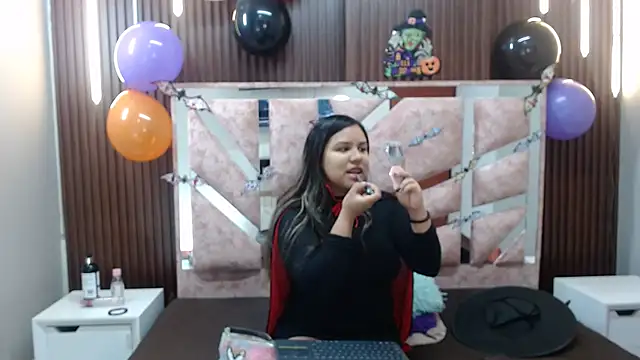 stephanieross202cl online show from October 31, 2025, 3:51 am