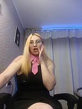 JaneLaJewel online show from May 24, 2026, 6:02 pm