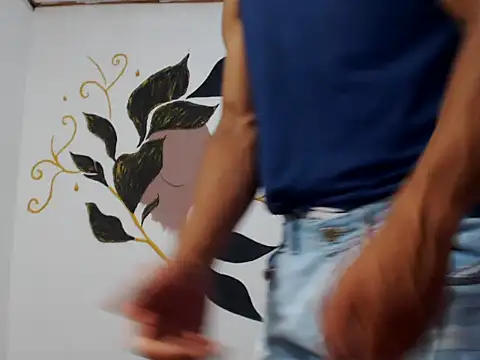 fernandez latinblackk online show from February 14, 2025, 4:26 am