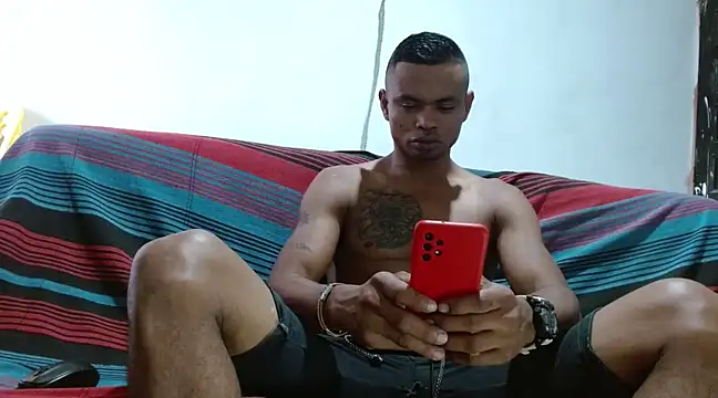 fernandez latinblackk online show from March 19, 2025, 10:31 pm