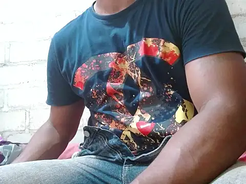 fernandez latinblackk online show from September 10, 2025, 9:26 pm