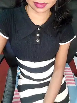 Snapshot of Ashavindi_hot chatting on February 27, 2026, 5:13 pm Ashavindi hot online show from February 27, 2026, 5:13 pm