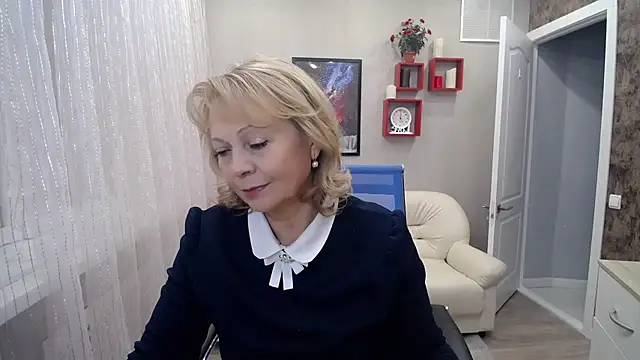 Milla Cutie18 online show from December 16, 2024, 5:59 am