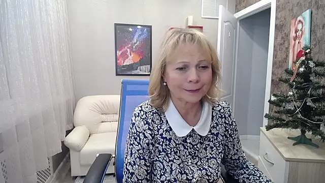 Milla Cutie18 online show from December 26, 2024, 12:16 pm