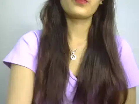 Snapshot of sonam_love- chatting on December 24, 2024, 10:22 am sonam love- online show from December 24, 2024, 10:22 am