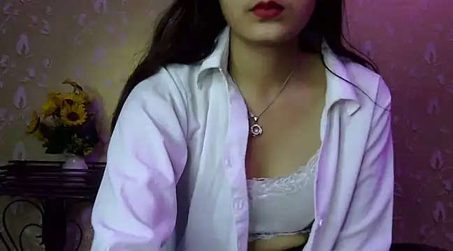 Snapshot of sonam_love- chatting on January 4, 2025, 9:43 am sonam love- online show from January 4, 2025, 9:43 am