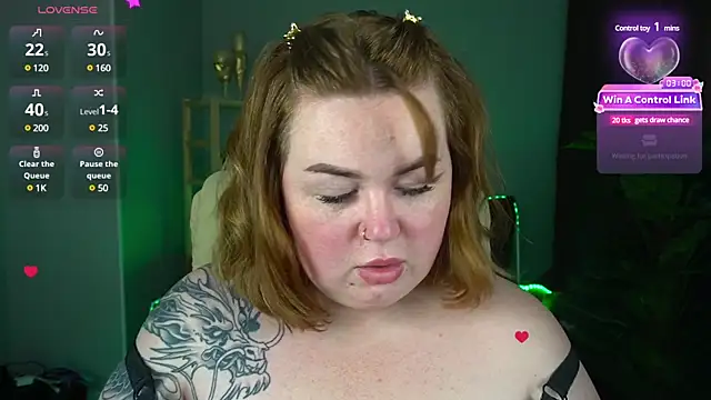 ZaraReignn online show from December 8, 2024, 2:09 pm