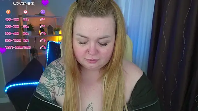 ZaraReignn online show from March 17, 2025, 4:19 am