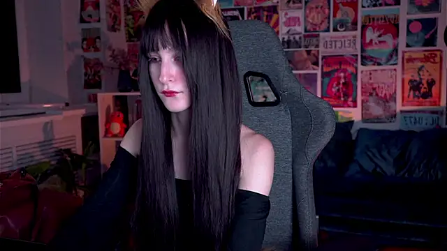 Snapshot of LuxRayi chatting on February 1, 2025, 3:07 pm LuxRayi online show from February 1, 2025, 3:07 pm