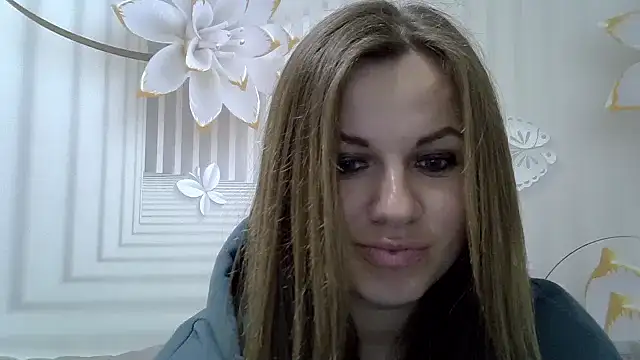 TinaFun4u online show from March 18, 2025, 3:31 am