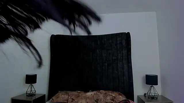 NataGarcia online show from November 27, 2025, 4:20 pm