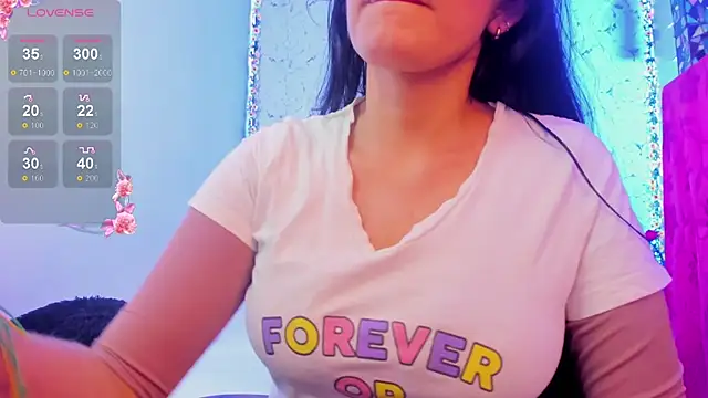 Snapshot of elissa_iris chatting on November 1, 2025, 2:57 am elissa iris online show from November 1, 2025, 2:57 am