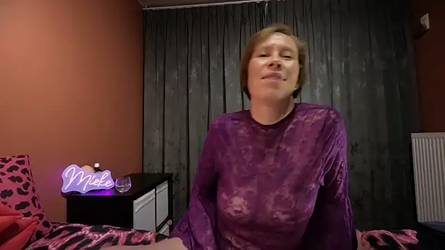 Snapshot of SexyExclusiveflower chatting on October 31, 2025, 8:10 pm SexyExclusiveflower online show from October 31, 2025, 8:10 pm