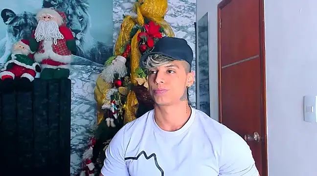 Owen Muzcle online show from December 31, 2024, 12:57 pm