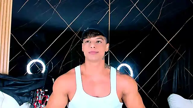 Owen Muzcle online show from October 3, 2025, 2:08 am