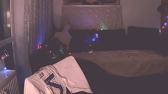 KatiKate online show from December 17, 2024, 10:54 pm